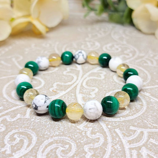 Citrine and Malachite bracelet frontal look.